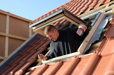 Pose de fenêtres de toit Velux à Bernardière